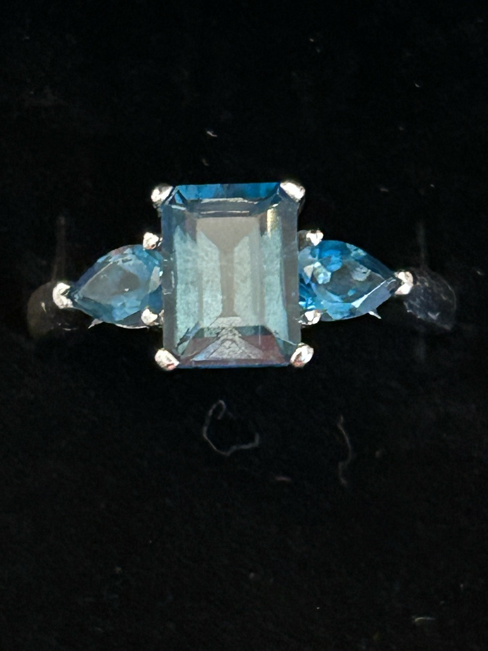 3.40CTW London Blue 💎 Topaz 3-Stone Emerald-Cut Ring w/Pear Accents 925 Silver